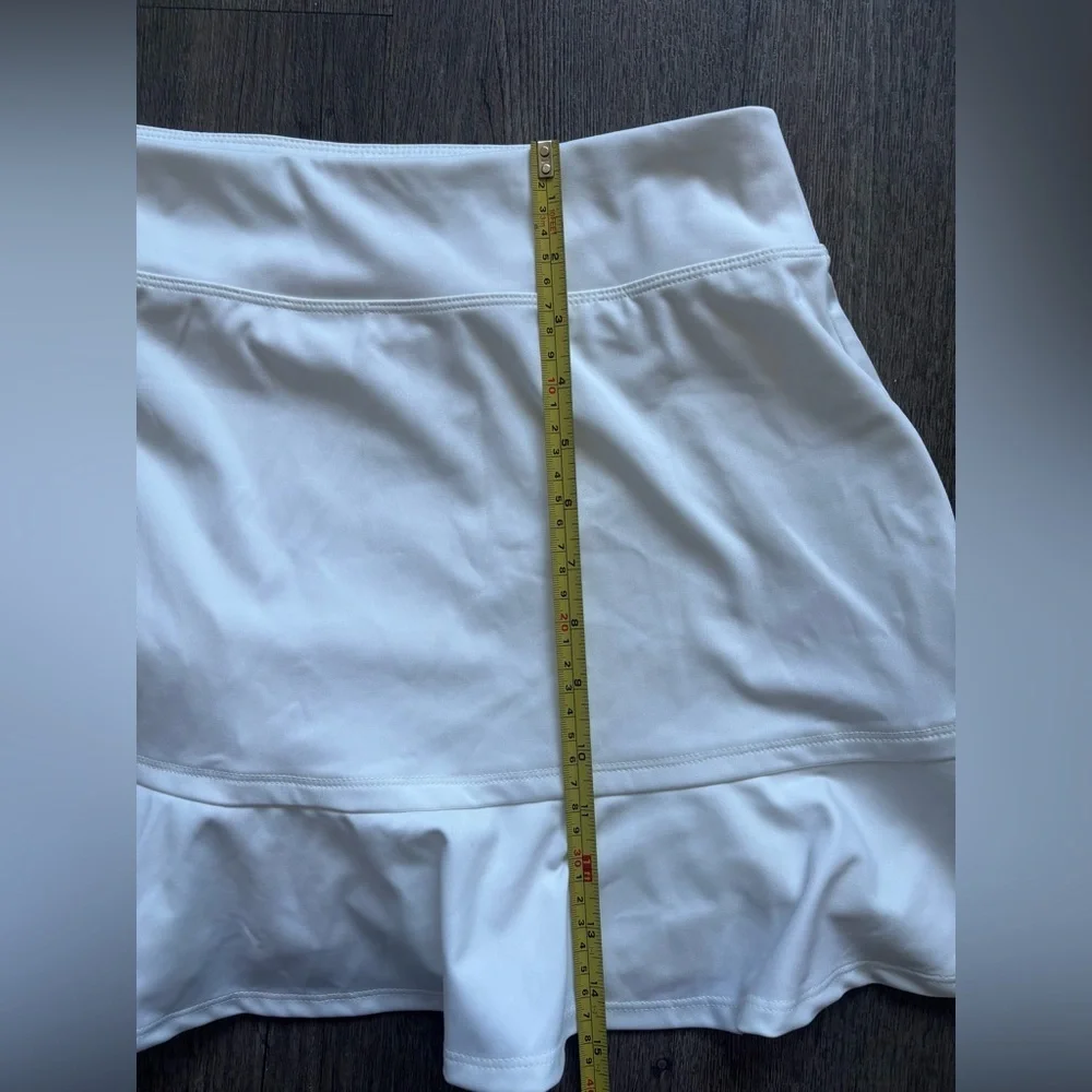 Tommy Bahama White Golf Skort with Ruffle Hem - Picture 5 of 5